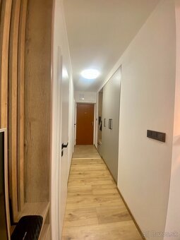 PRENÁJOM 3 izb. byt 55m2 Mier Skautská - - 6