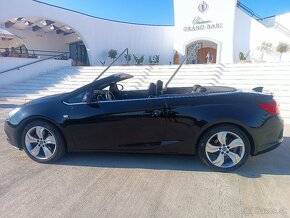 Opel Cascada 2. 0 CDTI 170k Cabrio 2017 - 6