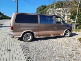 ford e150 ecoline club wagon - 6