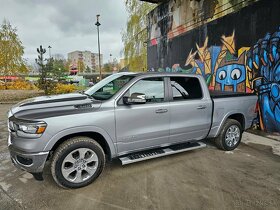 Dodge RAM Laramie 5.7L V8 295kw HEMI 4WD A/T - 6