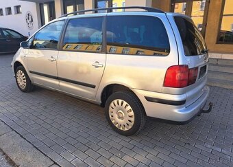 Seat Alhambra 1,9 TDI nafta manuál 85 kw - 6