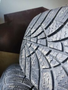 185/65 r15 zimné pneu godyear - 6