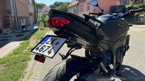 Yamaha FZ8 - 6