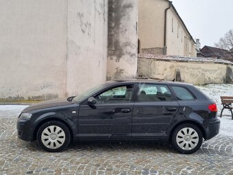 Audi A3 2.0TDi DSG - 6