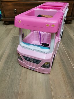 Barbie karavan snov 3v1 - 6