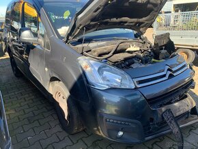 Rozpredam Citroen Berlingo 1,6 HDi Blue Multispace - 6