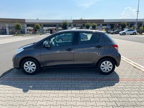 Toyota Yaris 1.0 VVTi - 6