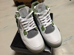 Jordan 4 seafoam - 6