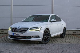 Škoda Superb 2.0 TDI 190k 4x4 Style DSG 2018 - 6