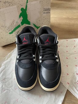 jordan 4 RM - 6