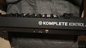 Native Instruments Komplete Kontrol A25 - 6