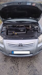 Toyota Avensis 2D-4D 2009 - 6