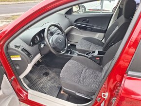 Kia Cee´d 1.6 CRDi VGT LX - 6