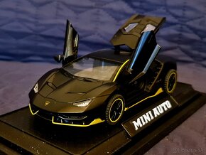 Lamborghini LP770 (1:32) - 6