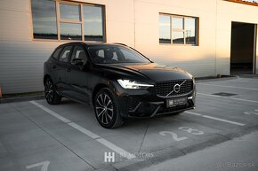 Volvo XC60 B4 Ultimate Dark  A/T - 6