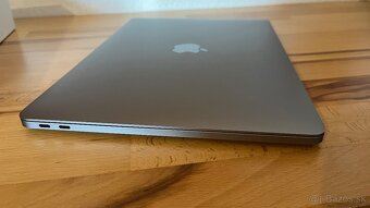 MacBook Pro - 6