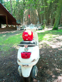 Vespa 125 LX ie 2010 - 6