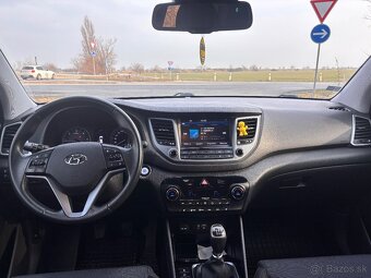 Hyundai Tucson 1.7 CRDI - 6