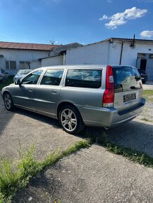 Volvo V70 2.4 D5 136 KW Automat, 11/2006 - 6