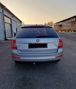 Škoda Octavia Combi 2.0 TDI Elegance/Style - 6