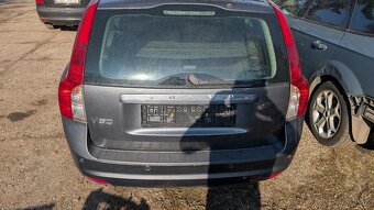 Volvo v 50 r.v.  2010 , 100kw 2.0 d - 6