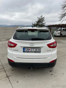 Hyundai Tucson ix35 ,1.6 - 6