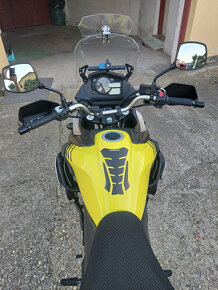 Suzuki DL 650 V-Strom - 6