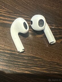 Predam Apple AirPods (3. generácie) s Lightning s nabíjacím - 6