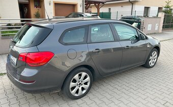 Opel Astra Sports Tourer 1.4 Combi - 6