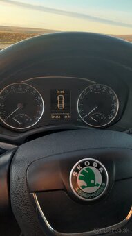 Škoda Octavia 2 combi 2.0tdi - 6