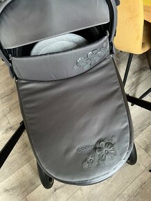 Cybex Priam rose gold + flowers vanička 3.0 - 6