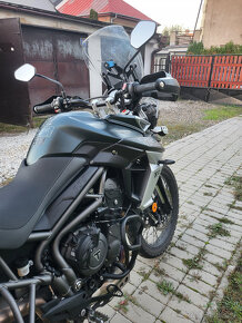 Triumph Tiger 800 XCa - 6