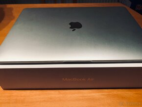 Apple MacBook Air 13-inch 8GB/128GB - 6