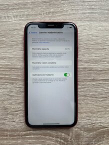 Predám iPhone XR 64GB Red - 6