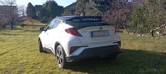 Predám Toyotu C-HR Hybrid 1,8 Selektion - 6