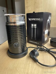 Kávovar Nespresso Essenza Mini Black+napeňovač mlieka - 6