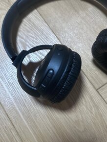 Čierne jbl sluchadlá 510BT - 6