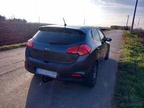 Kia Ceed 1.6benzín 1. majiteľ - 6