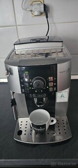 Kávovar DeLonghi - 6