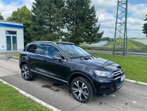 VOLKSWAGEN Touareg 3.0 TDI - 6