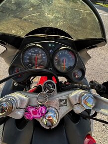 Honda Cbr 125r 2007 - 6