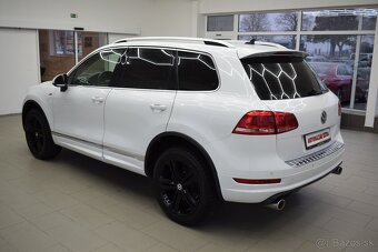 Volkswagen Touareg 3,0 TDI 180 kW,R-Line,DSG,ACC,kůže,ČR, - 6