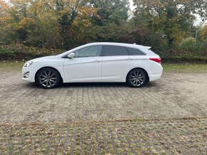 Hyundai i40 1.7 CRDi A6 - 6