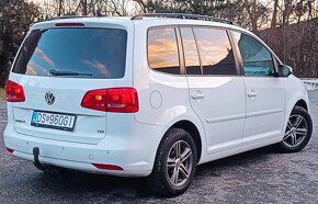 Volkswagen Touran - 6