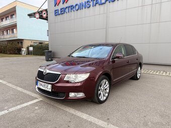 Škoda Superb 2 2.0 TDi M6 sedan - 6