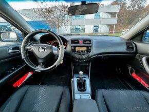 Honda Accord 2.0 i-VTEC 114kW - 6