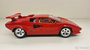 1:18 LAMBORGHINI COUNTACH - 6