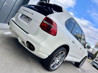 Porsche Cayenne facelift edition White - 6