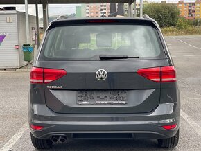 Volkswagen Touran 2.0 TDI  TOP 2019 - 6