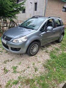 Suzuki sx4 - 6